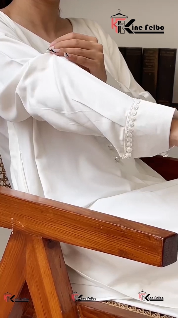 Fabulous White Silk Set