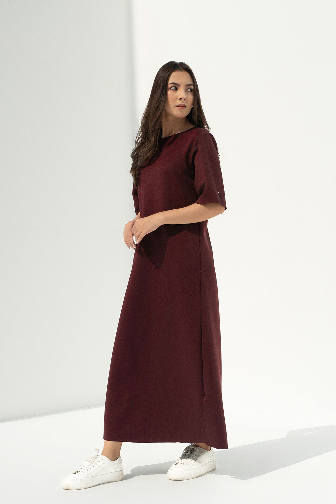 Ladies Fancy Gown - KineFelbo