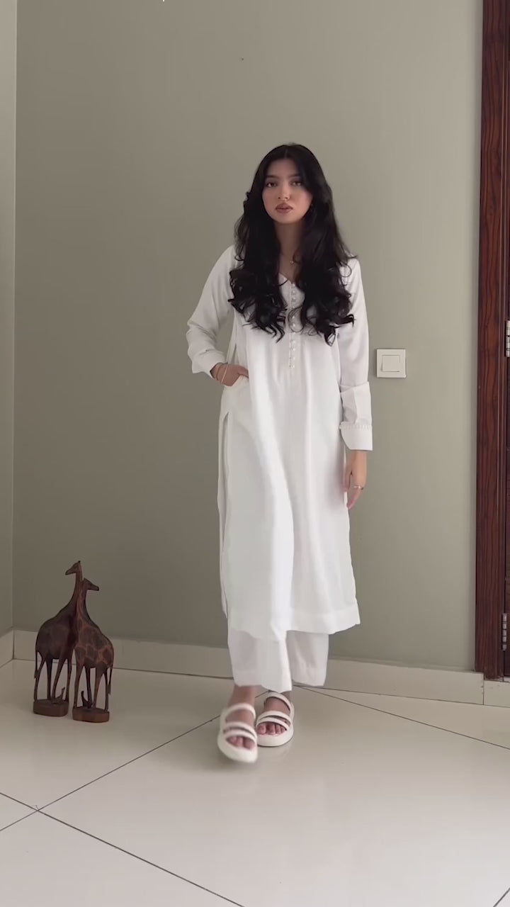 Fabulous White Silk Set