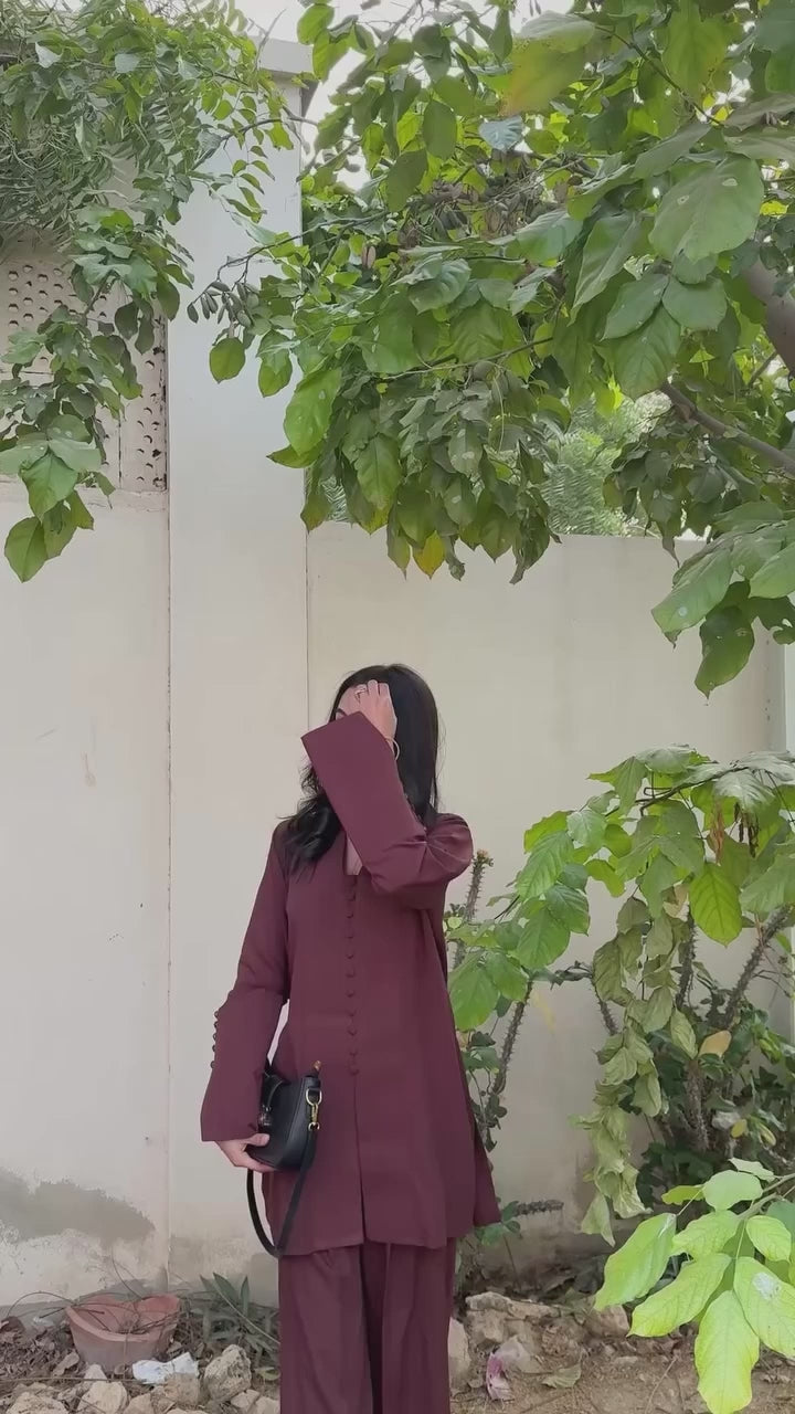 Yana Short Button Set